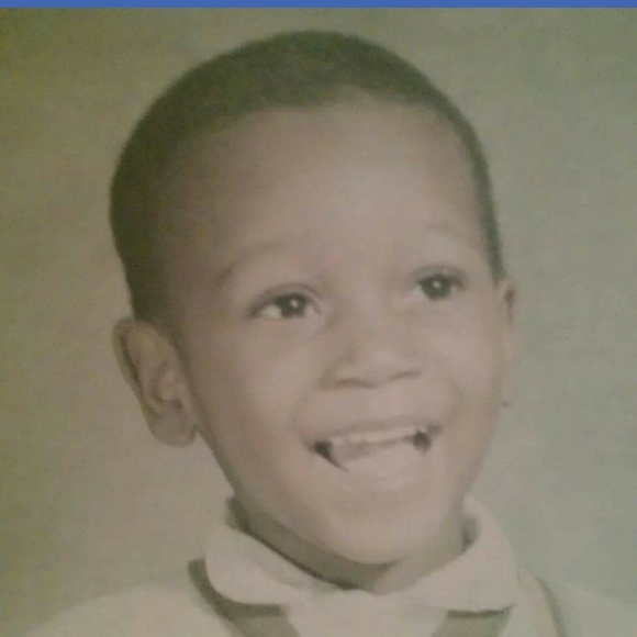 Meet your Posher, Louis - Picture 1 of 1